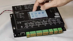 P908 LCD